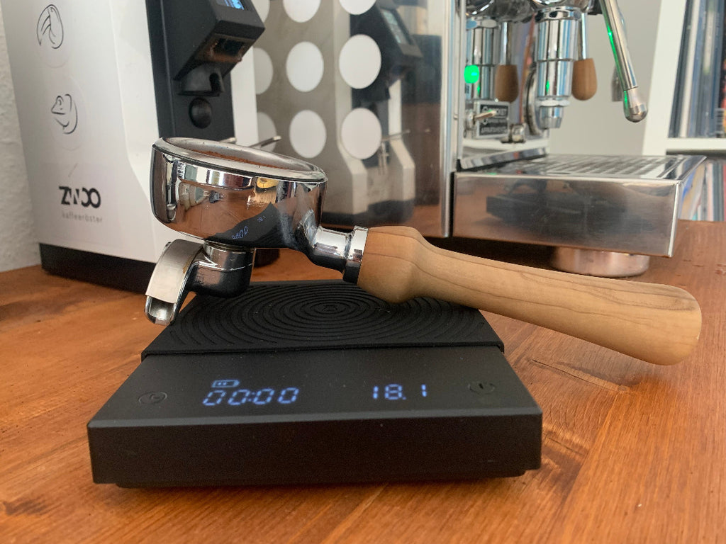 Espressowaage Timemore Black Mirror Nano – Kaffeemacher:innen